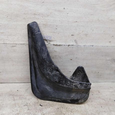 bryzgovik-zadnii-levyi-ford-focus-ii-art-90395-big-0