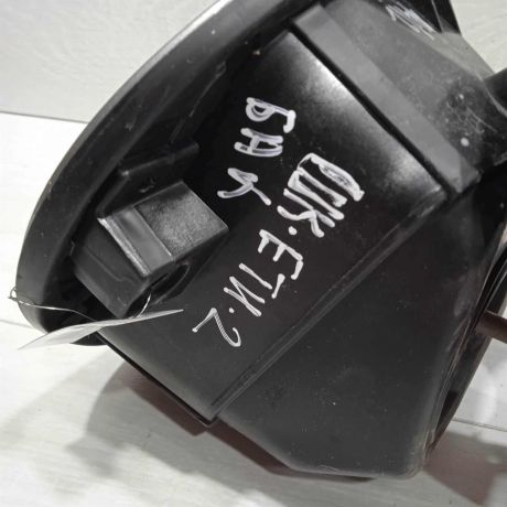 liucok-benzobaka-skoda-yeti-i-dorestailing-art-90814-big-1