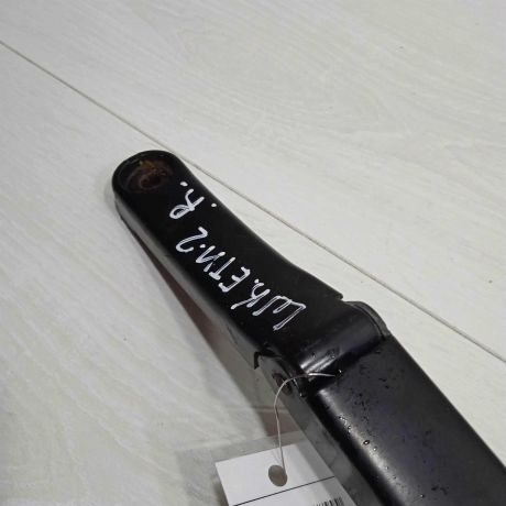 povodok-stekloocistitelia-pravyi-skoda-yeti-i-art-91246-big-1