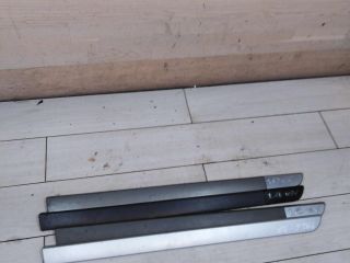 molding-dveri-perednii-pravyi-srednii-renault-megane-ii-art-91445