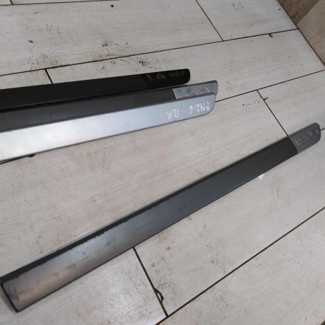 molding-dveri-perednii-pravyi-srednii-renault-megane-ii-art-91445-big-4