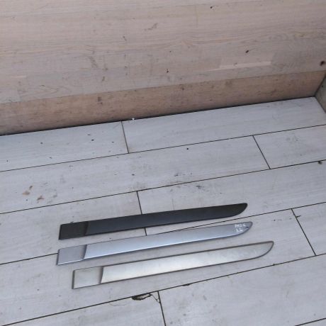 molding-dveri-zadnii-levyi-srednii-renault-megane-ii-art-91490-big-0