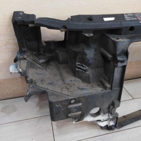 peredniaia-panel-televizor-ford-galaxy-rest-art-91530-big-3