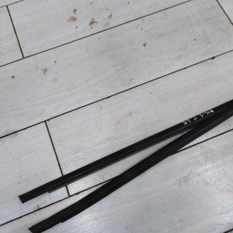 molding-dveri-zadnii-pravyi-renault-megane-2-art-91603-big-0