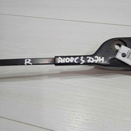 povodok-stekloocistitelia-pravyi-audi-100-c3-art-91640-big-1