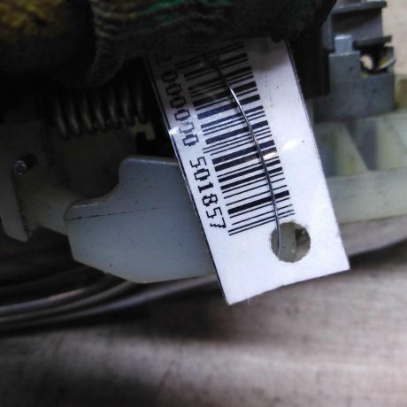 rucka-dveri-naruznaia-peredniaia-pravaia-hyundai-ix35-i-art-91676-big-2