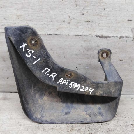 bryzgovik-perednii-pravyi-hyundai-santa-fe-i-art-91724-big-1