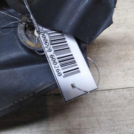 nakladka-kuzova-perednei-paneli-hyundai-santa-fe-i-art-92164-big-4