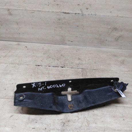 nakladka-kuzova-perednei-paneli-hyundai-santa-fe-i-art-92164-big-1