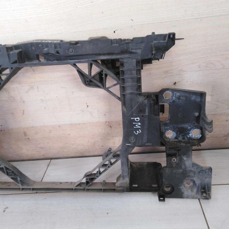 peredniaia-panel-televizor-renault-megane-iii-art-92226-big-3