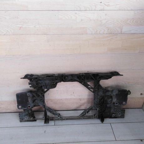 peredniaia-panel-televizor-renault-megane-iii-art-92226-big-1