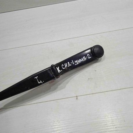 povodok-stekloocistitelia-levyi-kia-ceed-i-art-92407-big-2