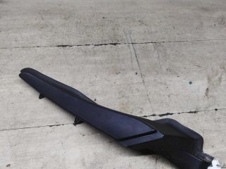 nakladka-na-perednee-pravoe-krylo-renault-megane-iii-art-92416