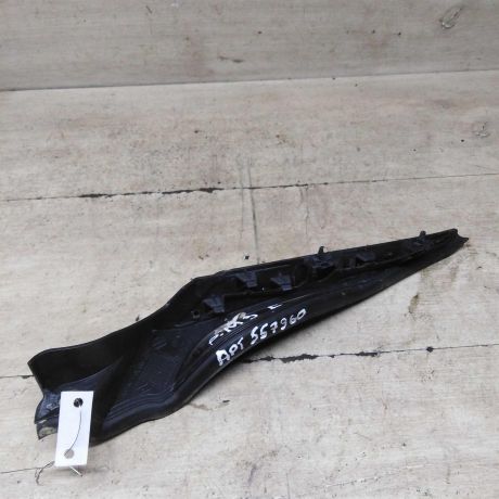 nakladka-na-perednee-levoe-krylo-naruznaia-renault-megane-iii-art-92419-big-3