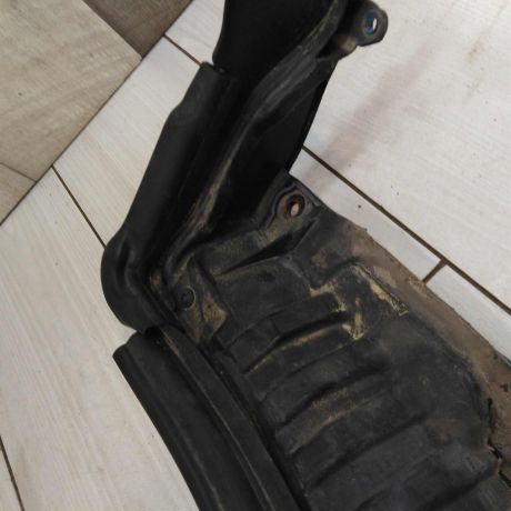 nakladka-kuzova-pod-zabo-lobovogo-stekla-renault-megane-iii-art-92649-big-5