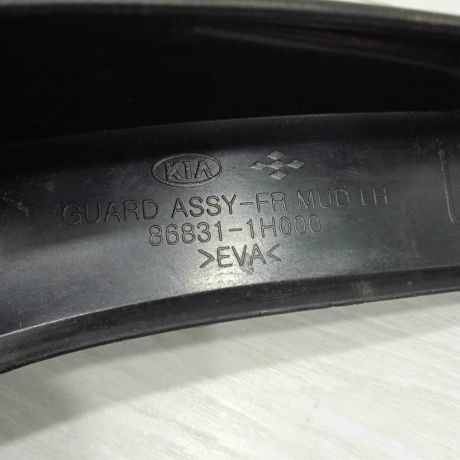 bryzgovik-perednii-kia-ceed-i-art-92657-big-4