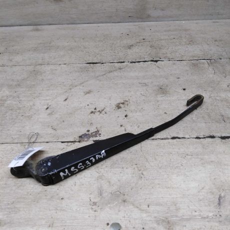 povodok-stekloocistitelia-zadnego-mitsubishi-space-star-i-art-93233-big-0