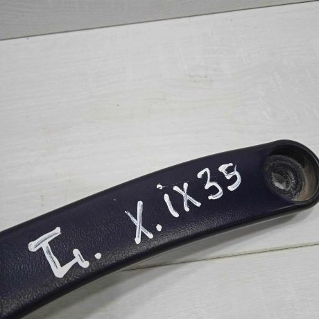 povodok-stekloocistitelia-levyi-hyundai-ix35-i-art-93276-big-2