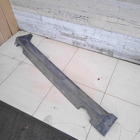 nakladka-na-porog-naruznaia-pravaia-hyundai-ix35-i-art-93360-big-0