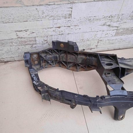 peredniaia-panel-televizor-ford-c-max-restailing-art-93771-big-5