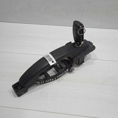 rucka-dveri-naruznaia-peredniaia-levaia-ford-c-max-art-93850-big-0