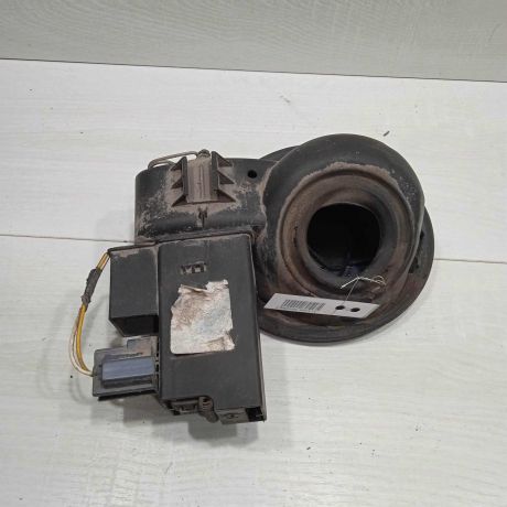 liucok-benzobak-ford-c-max-restailing-art-93916-big-2