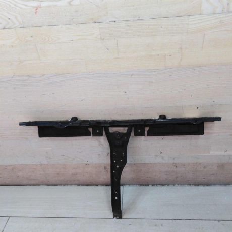 peredniaia-panel-televizor-hyundai-santa-fe-i-sredniaia-cast-art-94114-big-0