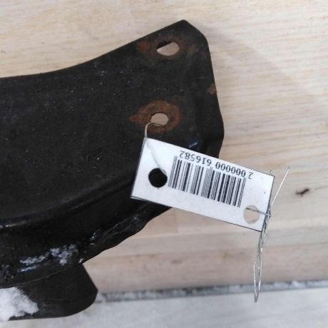 peredniaia-panel-televizor-hyundai-santa-fe-i-sredniaia-cast-art-94114-big-3