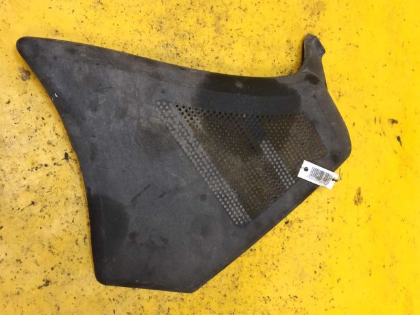 nakladka-vozdusnogo-filtra-dlia-audi-a6-c5-art-16021-big-0