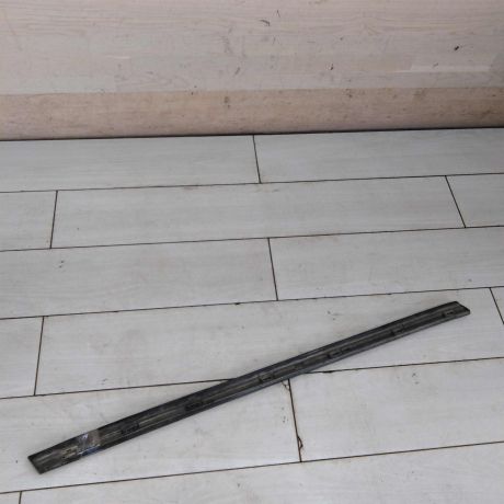 molding-dveri-perednii-pravyi-audi-a8-d2-art-94298-big-2