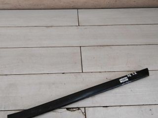 molding-dveri-zadnii-pravyi-audi-a8-d2-art-94299