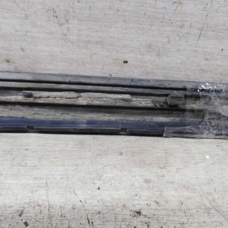 molding-dveri-zadnii-levyi-niznii-volkswagen-passat-b6-art-94306-big-7