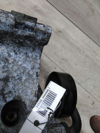 kronstein-natiazitelia-remnia-volkswagen-passat-b4-art-16108-big-4