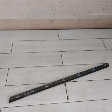 molding-dveri-perednii-levyi-audi-a8-d2-art-94440-big-1