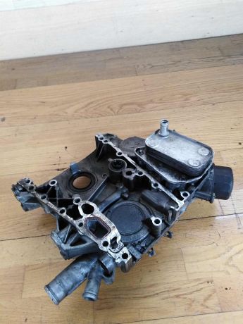 kryska-dvigatelia-peredniaia-mercedes-w210-art-16181-big-4