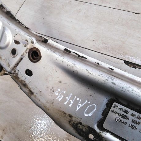 peredniaia-panel-televizor-opel-astra-h-verxniaia-cast-art-94840-big-1