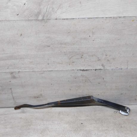 povodok-stekloocistitelia-levyi-daewoo-nexia-art-95482-big-0