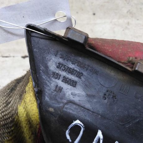 nakladka-levaia-na-forsunku-omyvatelia-far-opel-astra-h-art-95502-big-2