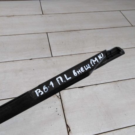 molding-dveri-perednii-levyi-volkswagen-passat-b6-art-95626-big-1