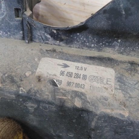 peredniaia-panel-televizor-peugeot-partner-i-restailing-art-96268-big-3