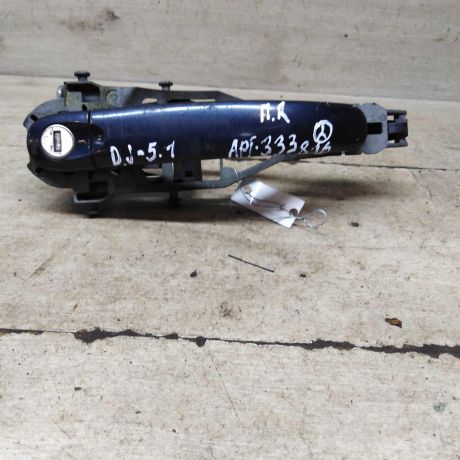 rucka-dveri-naruznaia-peredniaia-pravaia-volkswagen-jetta-5-volkswagen-golf-5-art-96530-big-1