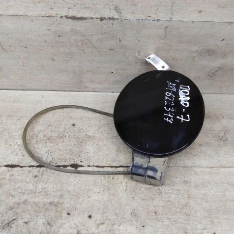 liucok-benzobaka-probka-kryska-volkswagen-polo-5-art-96806-big-0