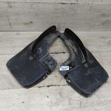 bryzgovik-zadnii-dva-stuki-volkswagen-polo-5-art-96807-big-0