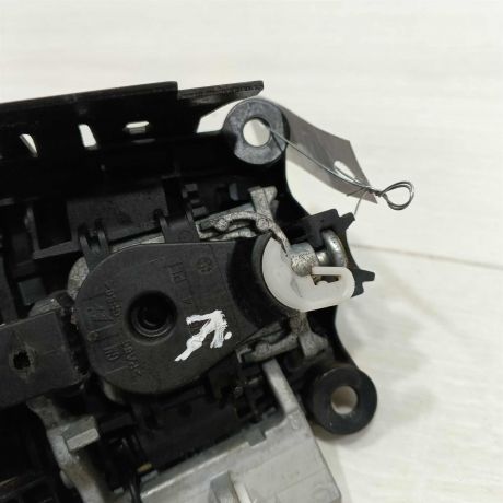 rucka-dveri-naruznaia-peredniaia-levaia-opel-insignia-i-art-97820-big-4