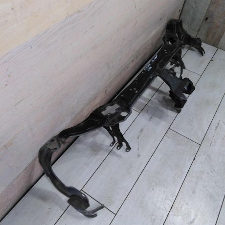 peredniaia-panel-televizor-mercedes-c-klass-w203-kupe-art-98082-big-0