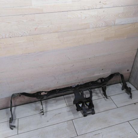 peredniaia-panel-televizor-mercedes-c-klass-w203-kupe-art-98082-big-1