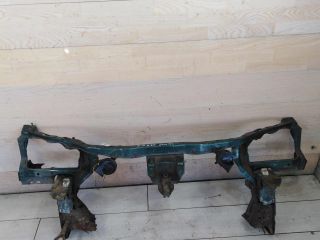 peredniaia-panel-televizor-nissan-primera-p12-art-98122