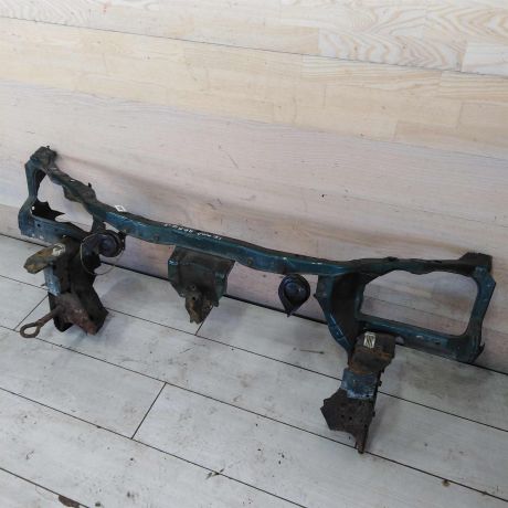 peredniaia-panel-televizor-nissan-primera-p12-art-98122-big-3