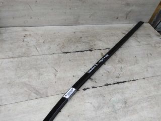 molding-lobovogo-stekla-pravyi-mercedes-c-klass-w203-kupe-art-98192