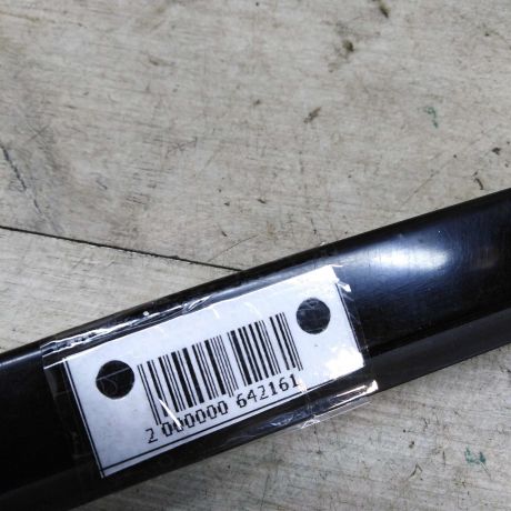 molding-lobovogo-stekla-pravyi-mercedes-c-klass-w203-kupe-art-98192-big-1